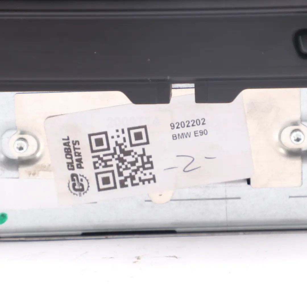 Professional Navigation Sat Nav CIC Head Unit to BMW E81 E87 E90 LCI E92 with Part number 9202202 BMW E81 E87 E90 LCI E92 Professional Navigation Sat Nav CIC Head Unit - SKU 9202202 - Part number 9202202