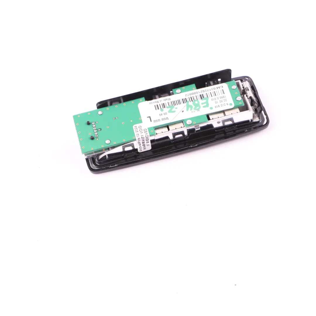 BMW F11 X3 F25 Lampka Oświetlenie Kabiny Podsufitki Lewa Tył 9202921 - SKU 9202919 - Numer Części 9202919