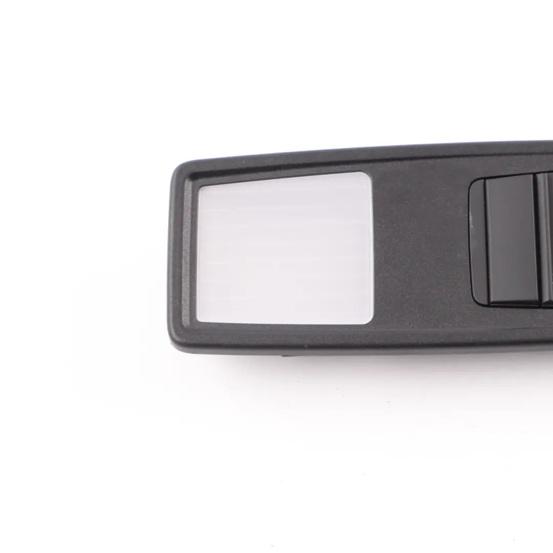 Luce Lettura Posteriore Luce Interna Del Tetto Nero Destra per BMW X1 E84 con numero di parte 9202920 BMW X1 E84 Luce Lettura Posteriore Luce Interna Del Tetto Nero Destra - SKU 9202920 - Numero di parte 9202920