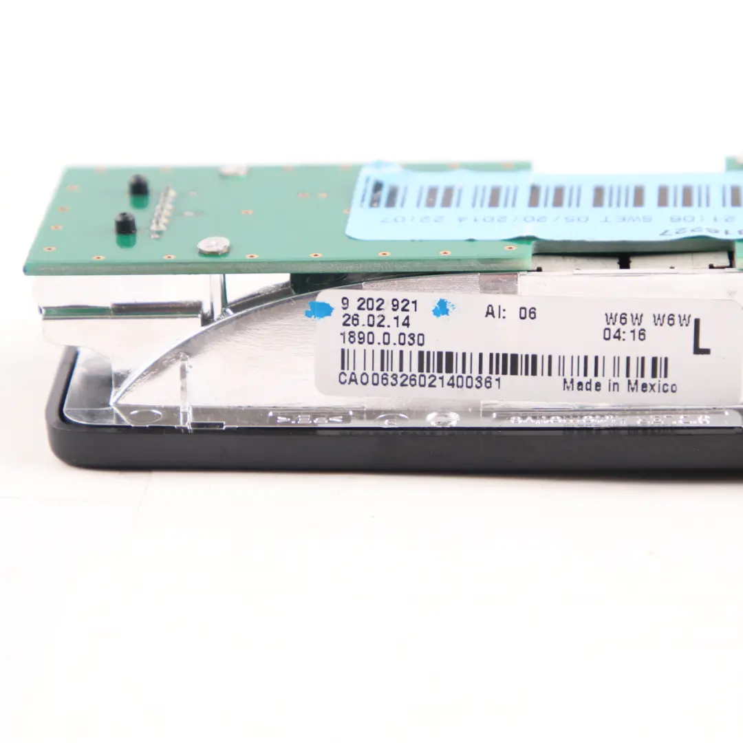  Luz de lectura BMW F11 F25 Luz interior trasera izquierda - SKU 9202921 - Número de pieza 9202921