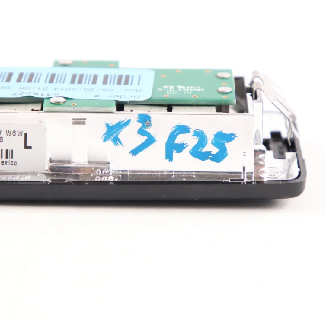  Luz de lectura BMW F11 F25 Luz interior trasera izquierda - SKU 9202921 - Número de pieza 9202921