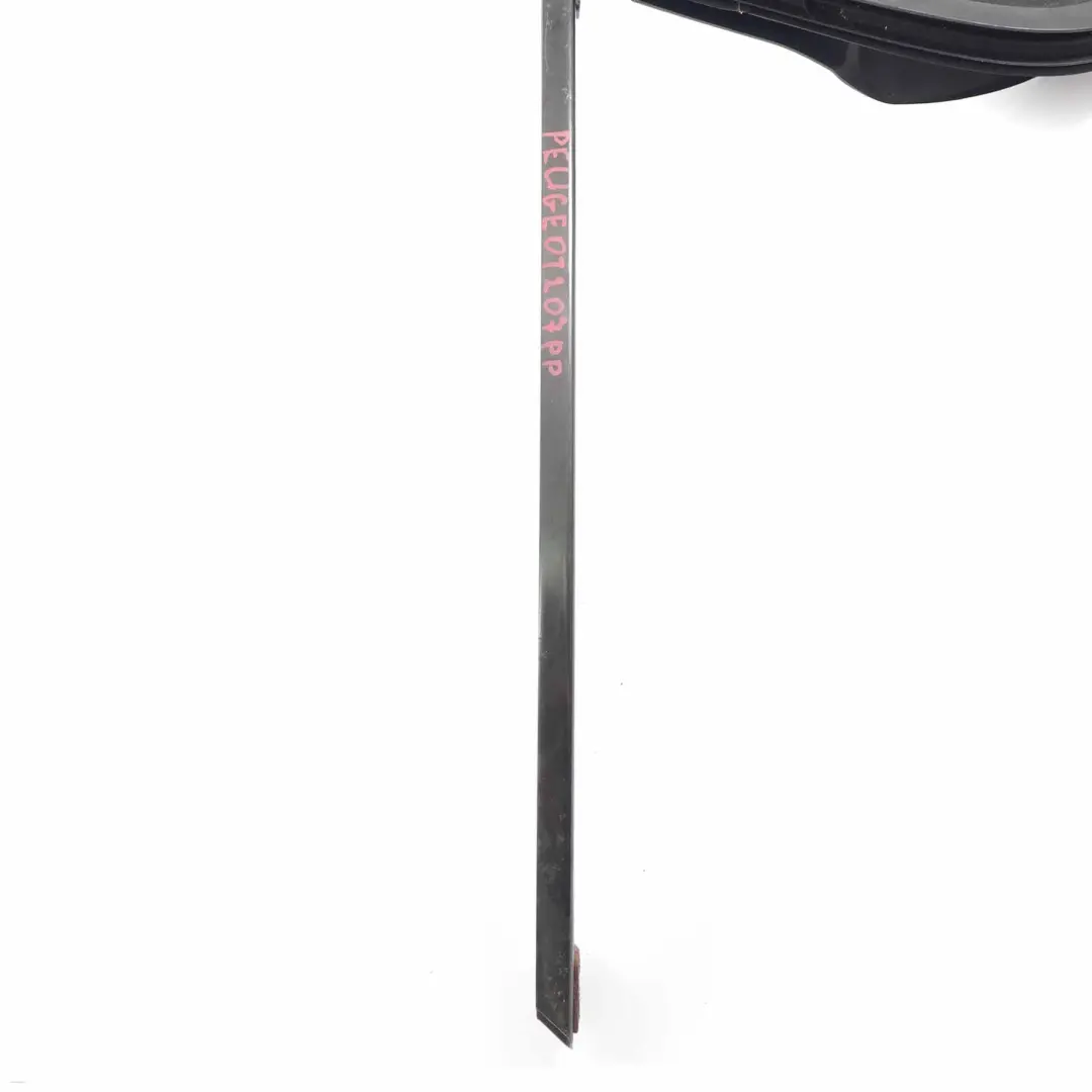 Quart Vitre Avant Porte Droite Vitrage AS2 pour Peugeot 207 à propos du numéro de pièce 9202H4 Peugeot 207 Quart Vitre Avant Porte Droite Vitrage AS2 - SKU 9202H4 - Numéro de pièce 9202H4