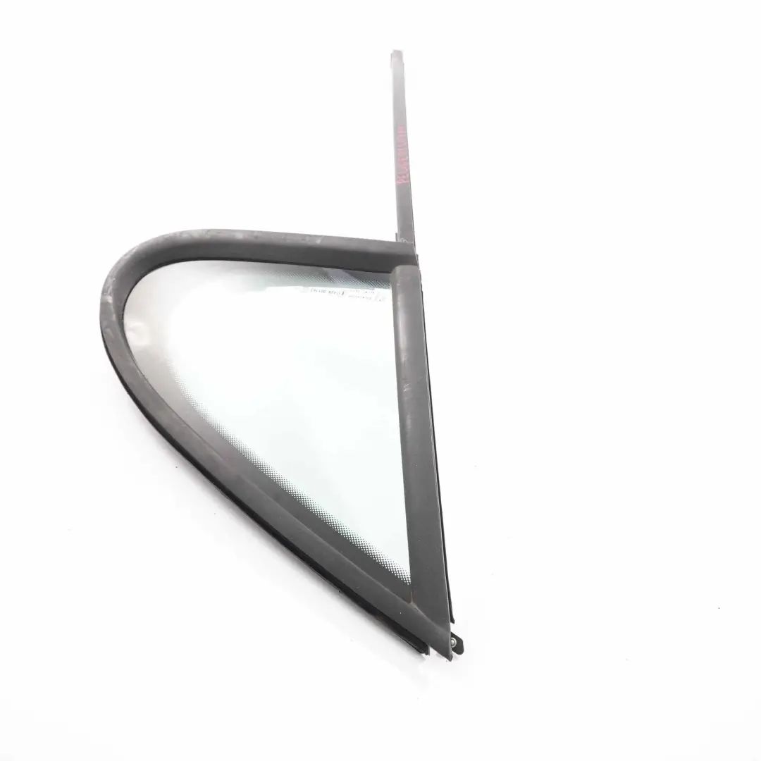 Quart Vitre Avant Porte Droite Vitrage AS2 pour Peugeot 207 à propos du numéro de pièce 9202H4 Peugeot 207 Quart Vitre Avant Porte Droite Vitrage AS2 - SKU 9202H4 - Numéro de pièce 9202H4