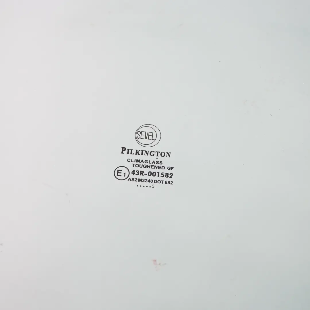  Cristal lateral Citroen Jumper Peugeot Boxer Puerta Delantera Derecha - SKU 9202N6 - Número de pieza 9202N6