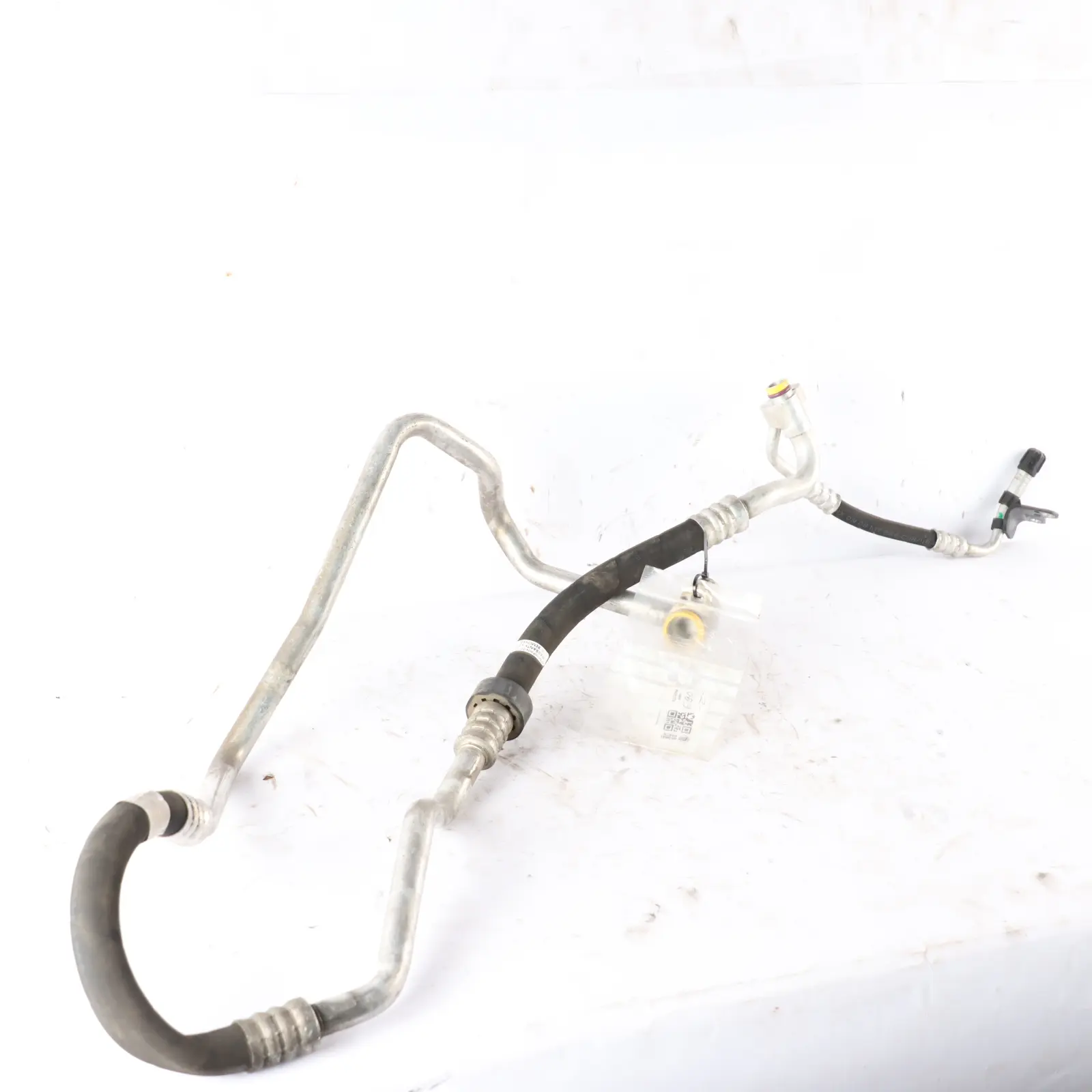 Tuyau De Refroidissement BMW E90 E91 E92 Tuyau D'Aspiration Compresseur 9203484