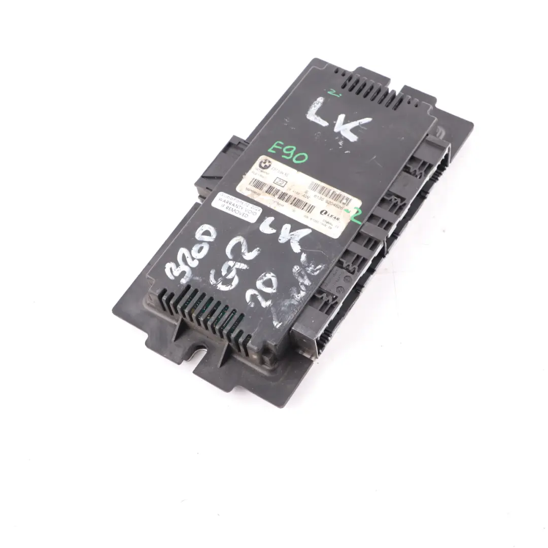 Footwell Light Module Control Unit ECU PL2 FRM II Lear to BMW E90 Xenon with Part number 9204526 BMW E90 Xenon Footwell Light Module Control Unit ECU PL2 FRM II Lear - SKU 9204526-2 - Part number 9204526