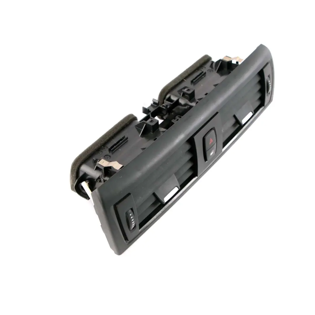 Griglia Di Ventilazione Centrale Cruscotto Nera per BMW F20 F21 con numero di parte 9205357 BMW F20 F21 Griglia Di Ventilazione Centrale Cruscotto Nera - SKU 9205357-1 - Numero di parte 9205357