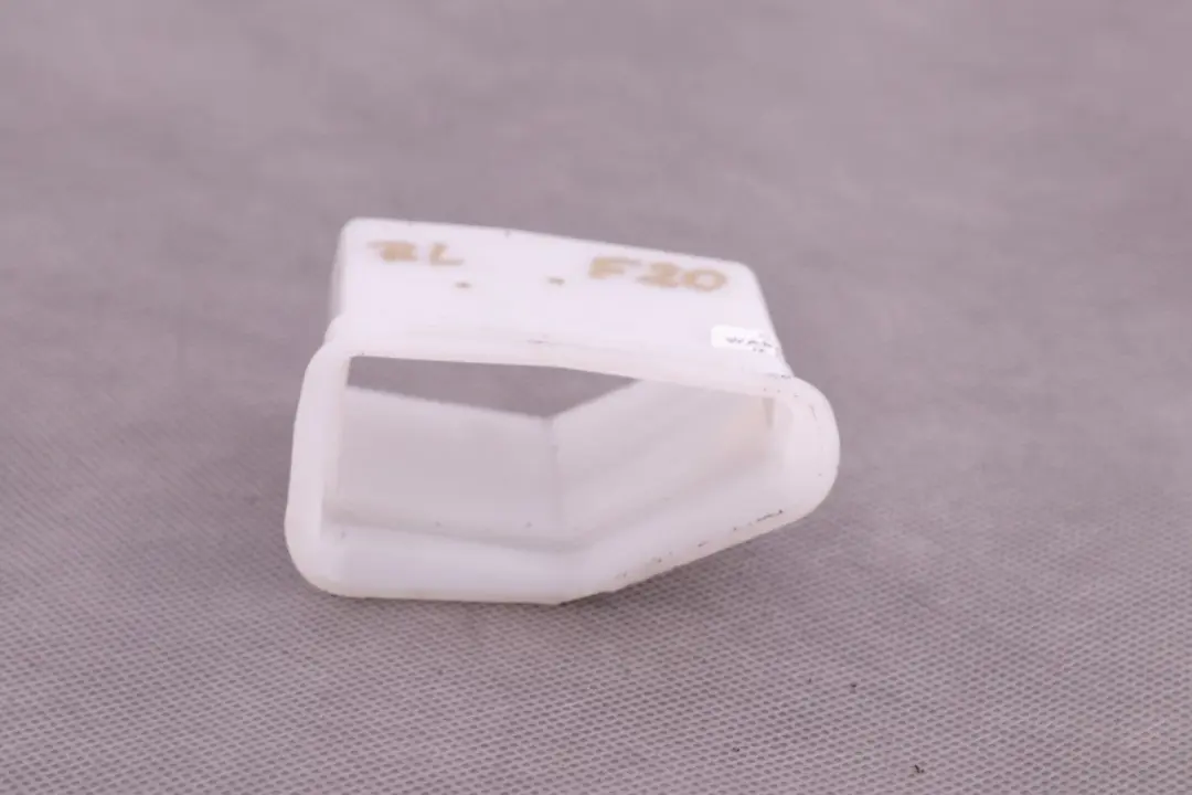 Conducto De calefaccion trasero izquierdo para BMW F20 F21 F22 F30 F31 F32 con número de pieza 9205391 BMW F20 F21 F22 F30 F31 F32 Conducto De calefaccion trasero izquierdo - SKU 9205391 - Número de pieza 9205391