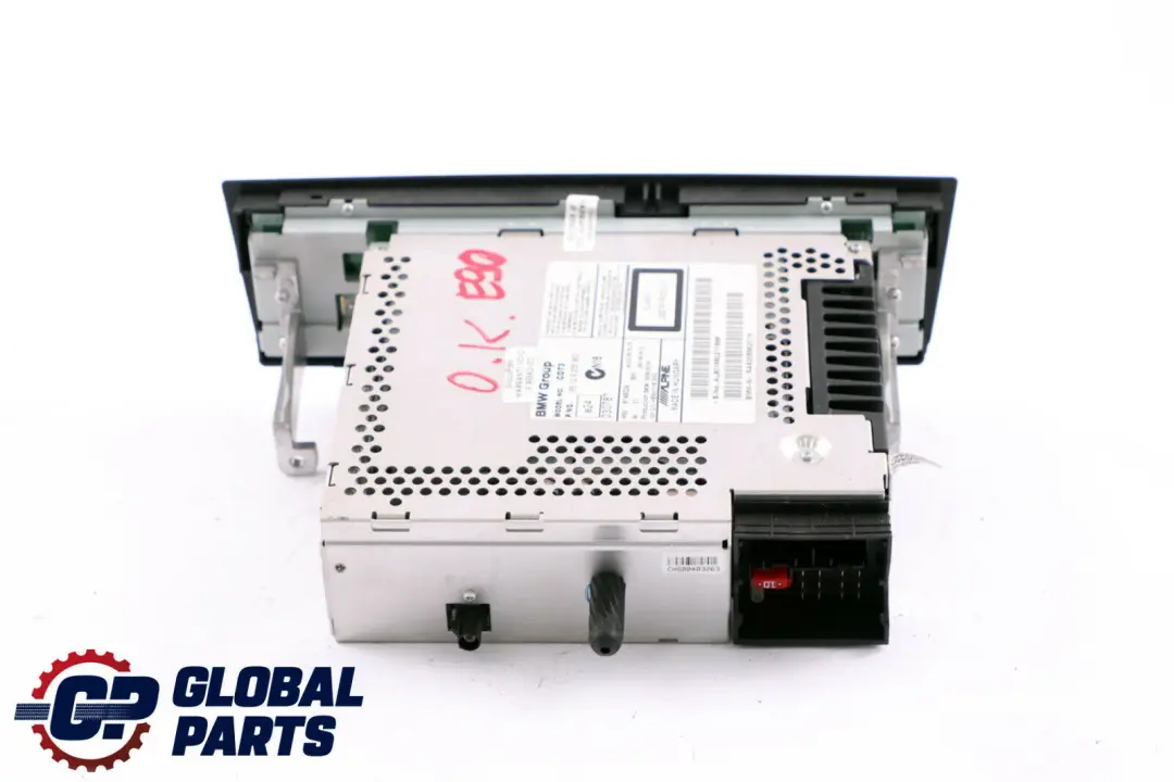 Radio Professional CD Autoradio do BMW E81 E87 E90 E91 E92 o numerze 9205962 BMW E81 E87 E90 E91 E92 Radio Professional CD Autoradio - SKU 9205962 - Numer Części 9205962