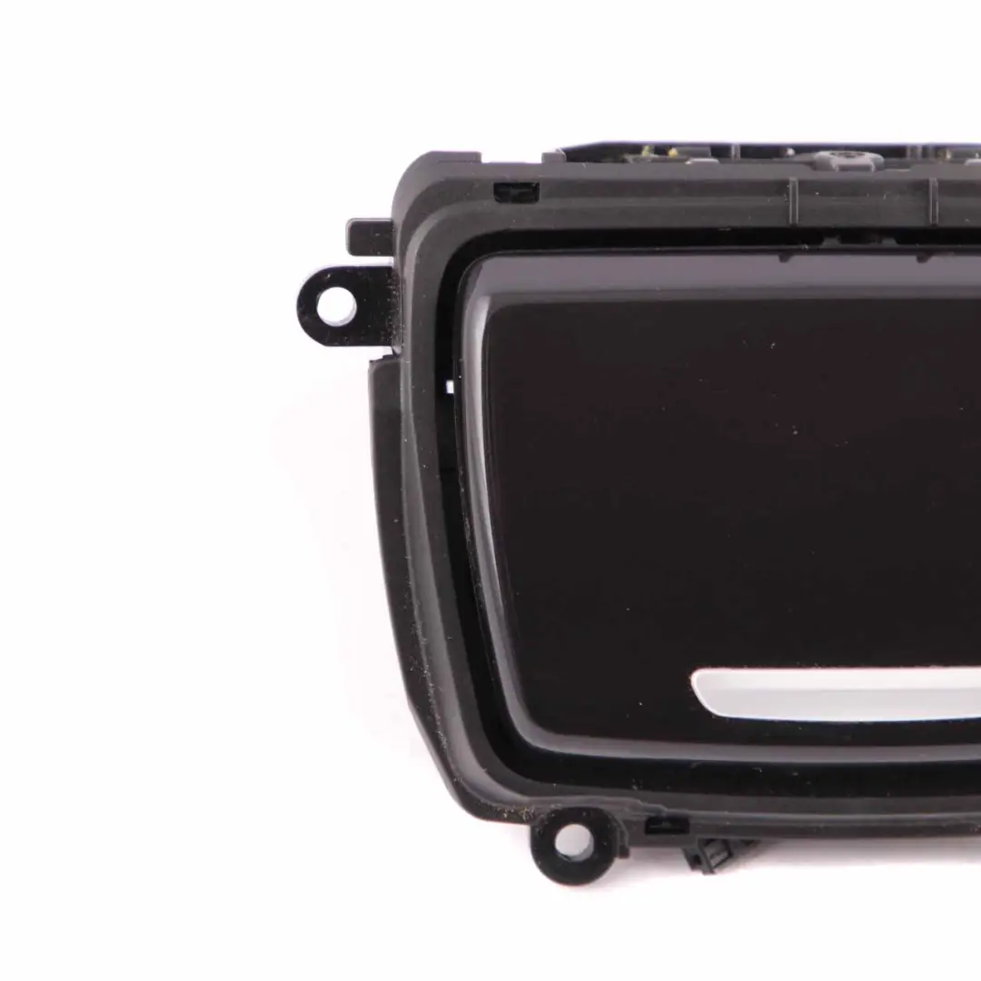 Consolle Centrale Posacenere 2 Vassoio Portacenere Medio per BMW F10 F11 LCI con numero di parte 9206347 BMW F10 F11 LCI Consolle Centrale Posacenere 2 Vassoio Portacenere Medio - SKU 9206347-2 - Numero di parte 9206347