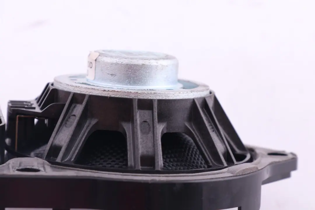 Panel de Instrumentos Delantero Altavoz Hifi Soporte para BMW Z4 E89 con número de pieza 9206404 BMW Z4 E89 Panel de Instrumentos Delantero Altavoz Hifi Soporte - SKU 9206404 - Número de pieza 9206404