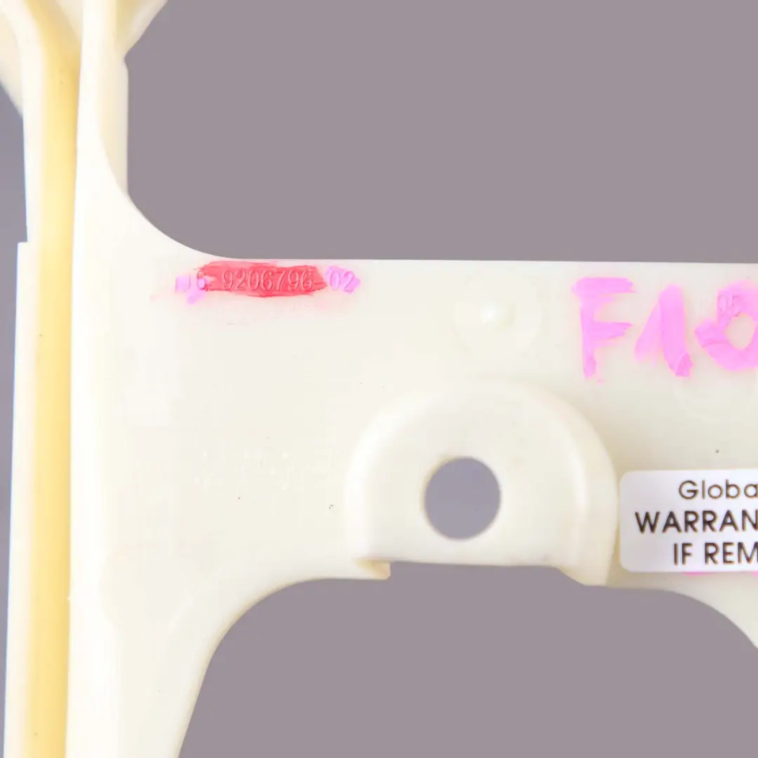 Support Conduit d'Air Plaque d'Adaptation Profilé pour BMW F10 F11 à propos du numéro de pièce 9206796 BMW F10 F11 Support Conduit d'Air Plaque d'Adaptation Profilé - SKU 9206796 - Numéro de pièce 9206796