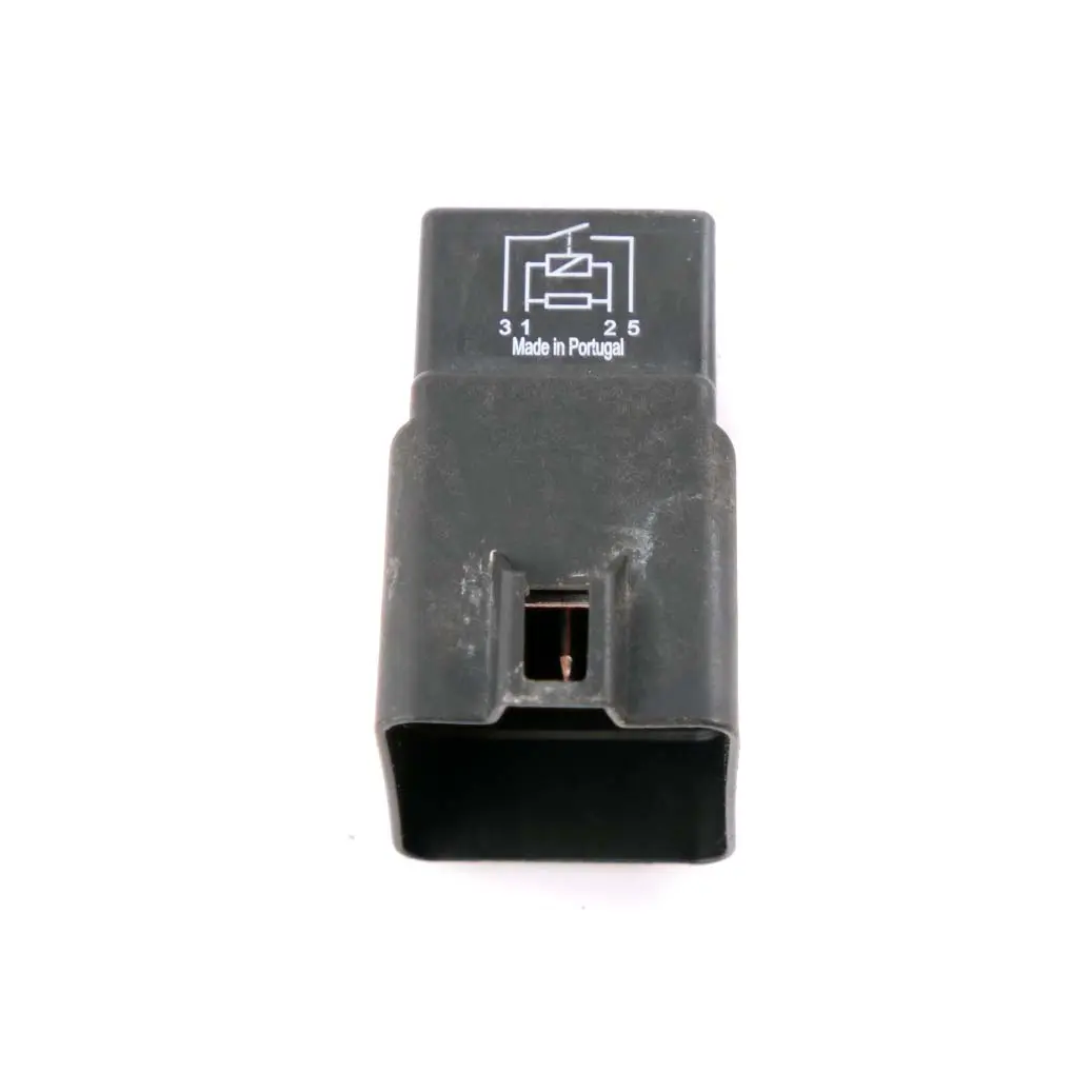Fan Motor Relay BMW F20 F21 F22 F30 F31 F32 F33 F36 G30 - SKU 9207913 - Part number 9207913