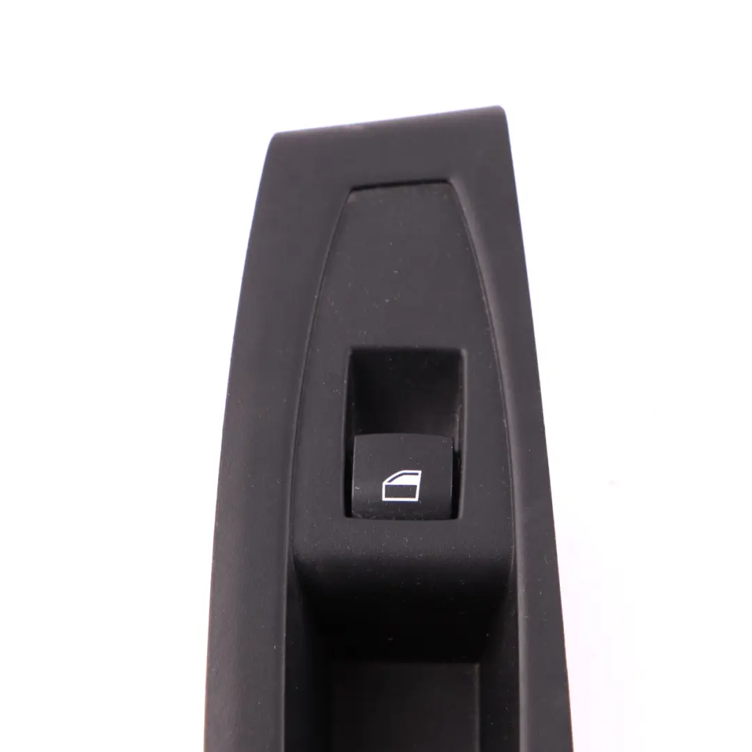 BMW F45 Active Tourer Rear Window Switch Lifter Button Trim Right O/S 2473714 - SKU 9208107-2 - Part number 9208107