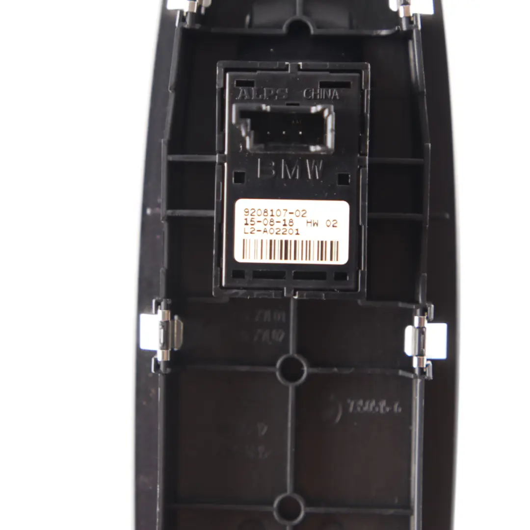 BMW X1 F48 Elevalunas Panel Interruptor Botón Negro Lado Pasajero - SKU 9208107-4 - Número de pieza 9208107