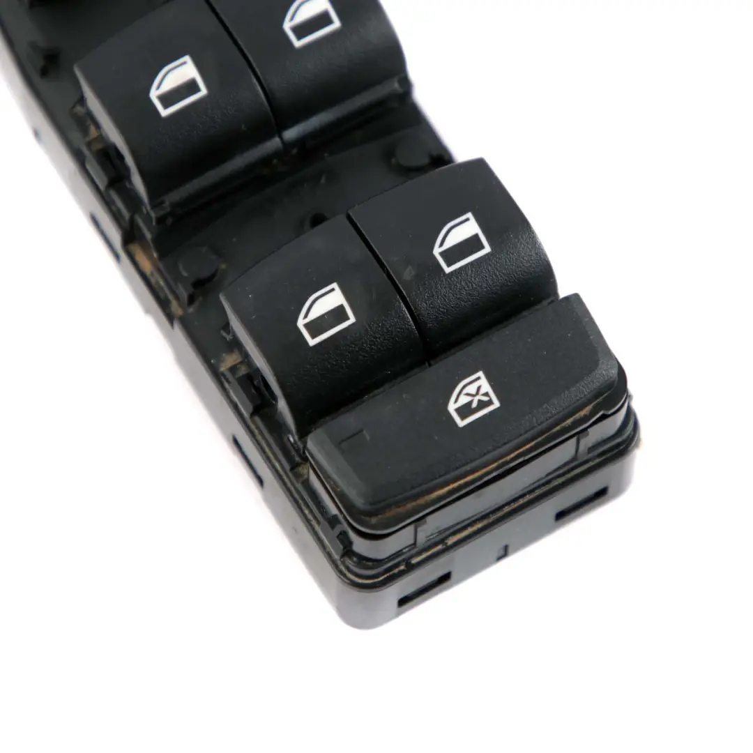 Interruttore alzacristalli lato guida Power Fold per BMW F10 F30 F80 M3 con numero di parte 9208111 BMW F10 F30 F80 M3 Interruttore alzacristalli lato guida Power Fold - SKU 9208111-2 - Numero di parte 9208111