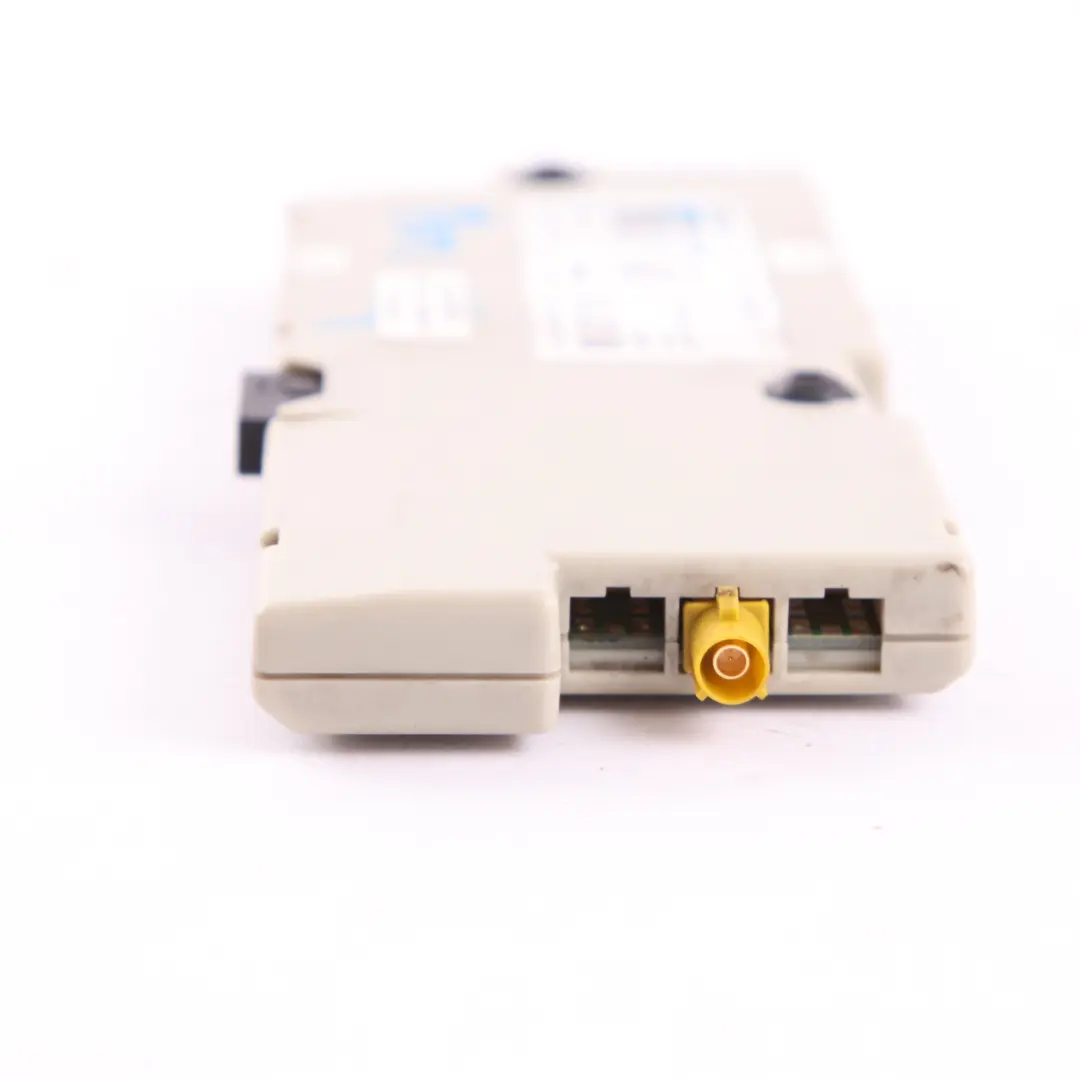 Antenna Amplifier BMW F01 Aeral Diversity 868 MHZ Control Unit FM DAB to with Part number 9209447 Antenna Amplifier BMW F01 Aeral Diversity 868 MHZ Control Unit FM DAB - SKU 9209447 - Part number 9209447