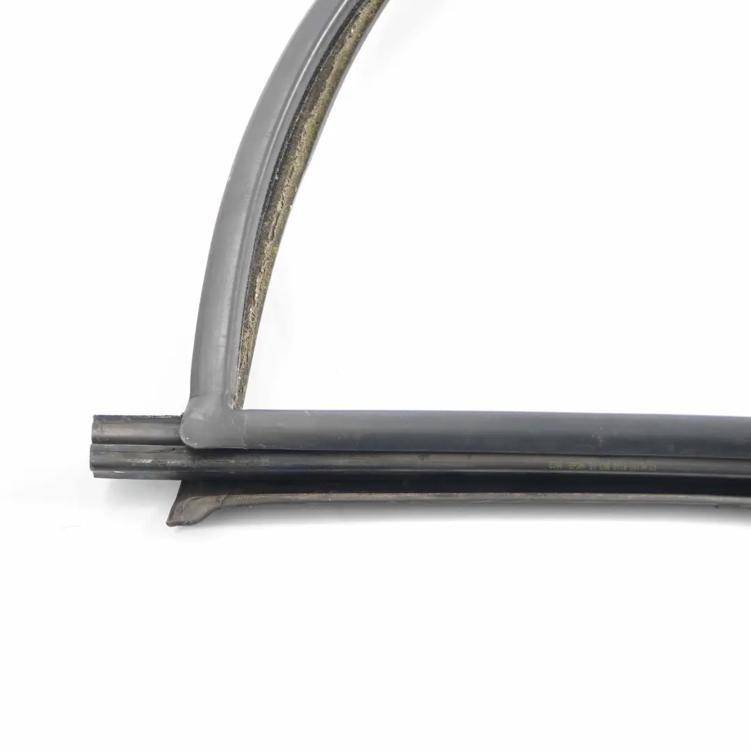  Guarnizione finestrino Fiat Ducato Peugeot Boxer Guida porta anteriore sinistra - SKU 920957 - Numero di parte 920957