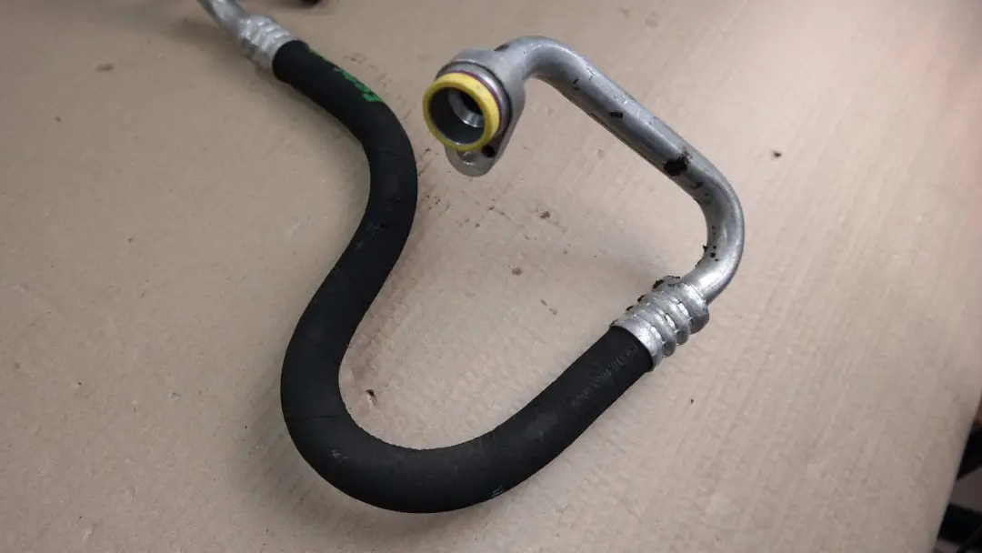 Przewód Rura Wąż Klimatyzacji do BMW E81 E87N o numerze 64509209741 BMW E81 E87N Przewód Rura Wąż Klimatyzacji - SKU 9209741 - Numer Części 64509209741