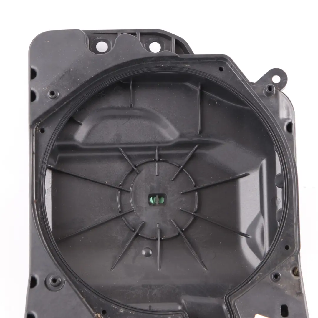 Speaker Holder Bracket BMW F30 F31 F32 1 Central Bass Cover Right O/S to with Part number 9210152 Speaker Holder Bracket BMW F30 F31 F32 1 Central Bass Cover Right O/S - SKU 9210152-1 - Part number 9210152