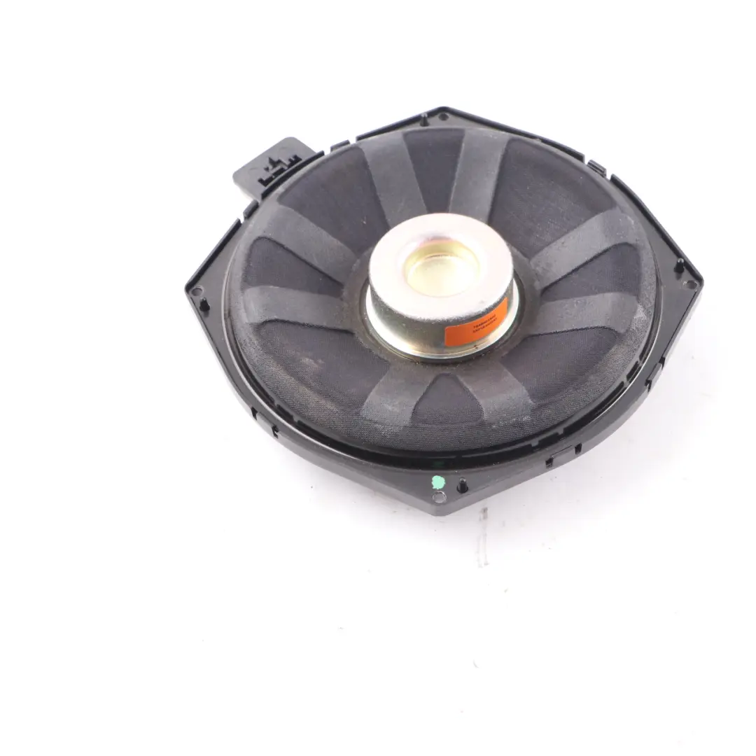 Altavoz central graves Harman Kardon Izquierda Derecha para BMW F30 F31 F32 con número de pieza 9210152 BMW F30 F31 F32 Altavoz central graves Harman Kardon Izquierda Derecha - SKU 9210152-3 - Número de pieza 9210152