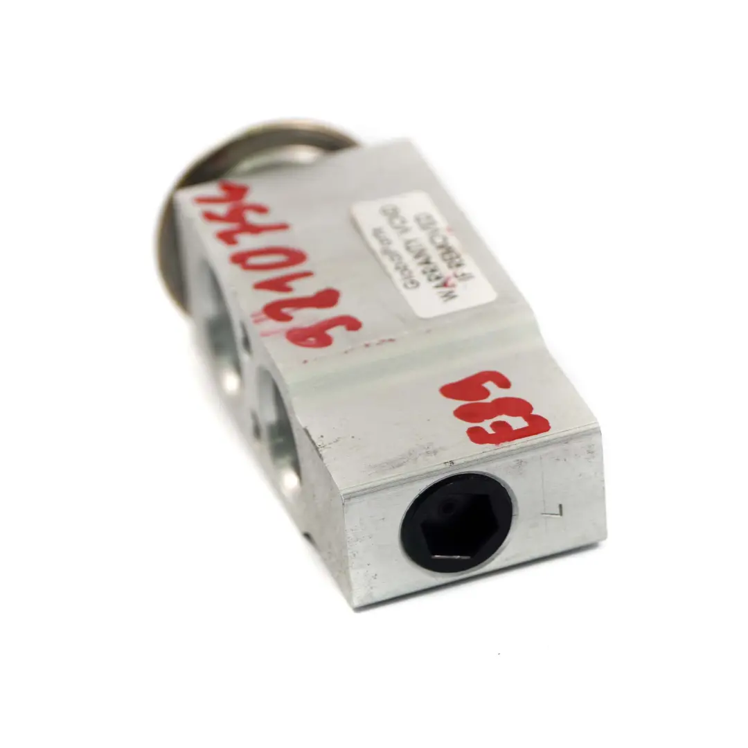 BMW Z4 E89 Roadster Soupape de Decharge Climatisation 9188989 - SKU 9210754 - Numéro de pièce 9210754