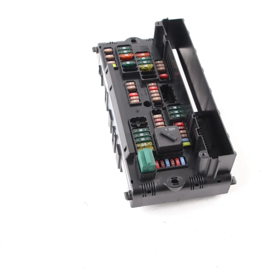 Fuse Box Power Distribution Module Relay Unit to BMW X3 F25 with Part number 9210863 BMW X3 F25 Fuse Box Power Distribution Module Relay Unit - SKU 9210863 - Part number 9210863