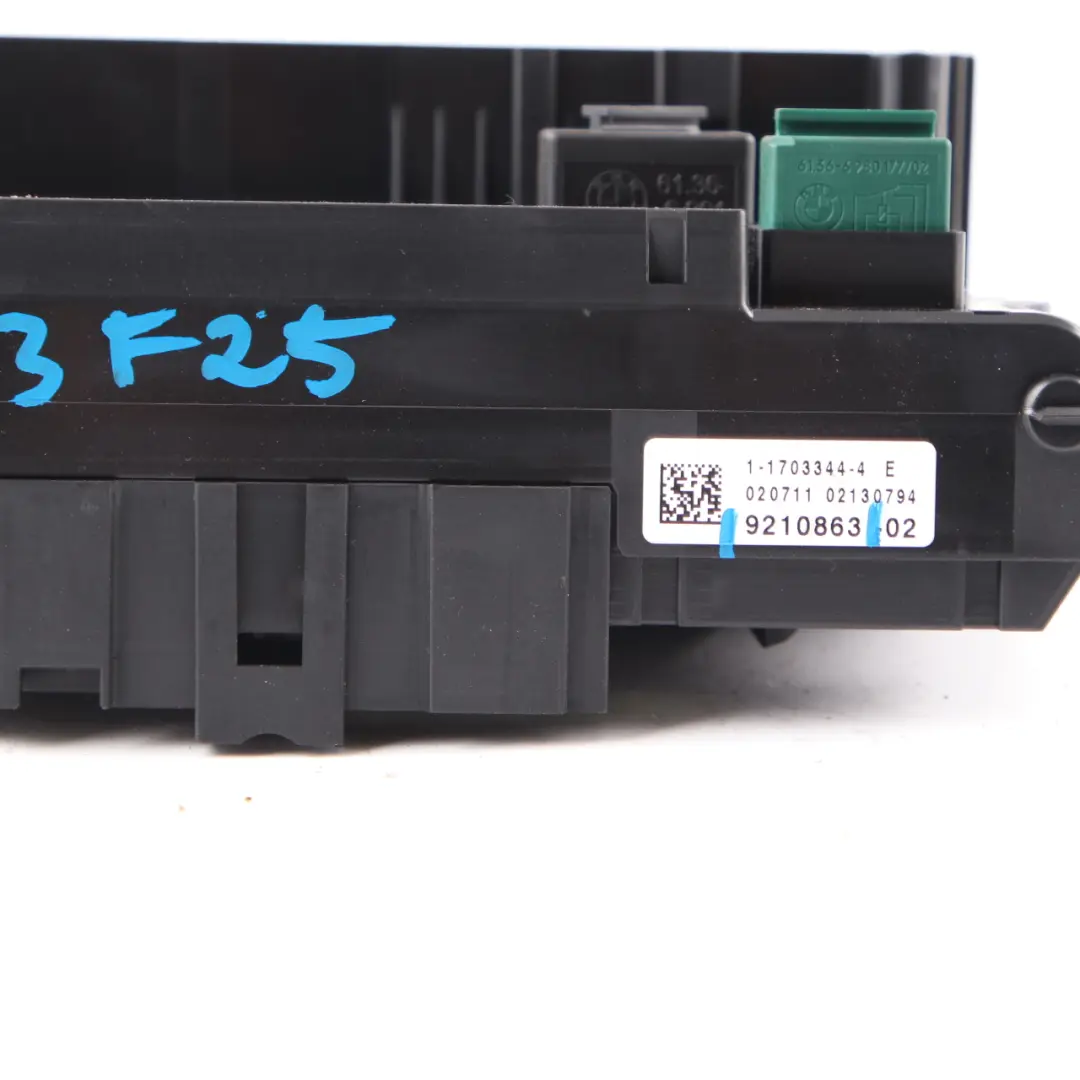 BMW F25 Skrzynka Bezpieczników Przekażników Elektrycznych - SKU 9210863 - Numer Części 9210863