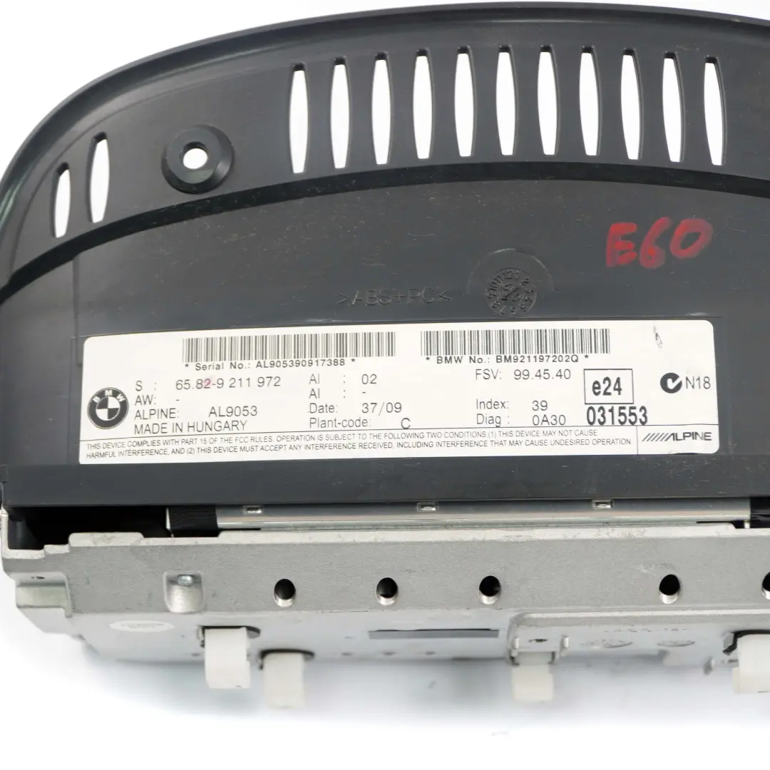 GPS Monitor di Bordo 6,5 " 6582 per BMW E60 E63 E64 con numero di parte 9211972 BMW E60 E63 E64 GPS Monitor di Bordo 6,5 " 6582 - SKU 9211972 - Numero di parte 9211972