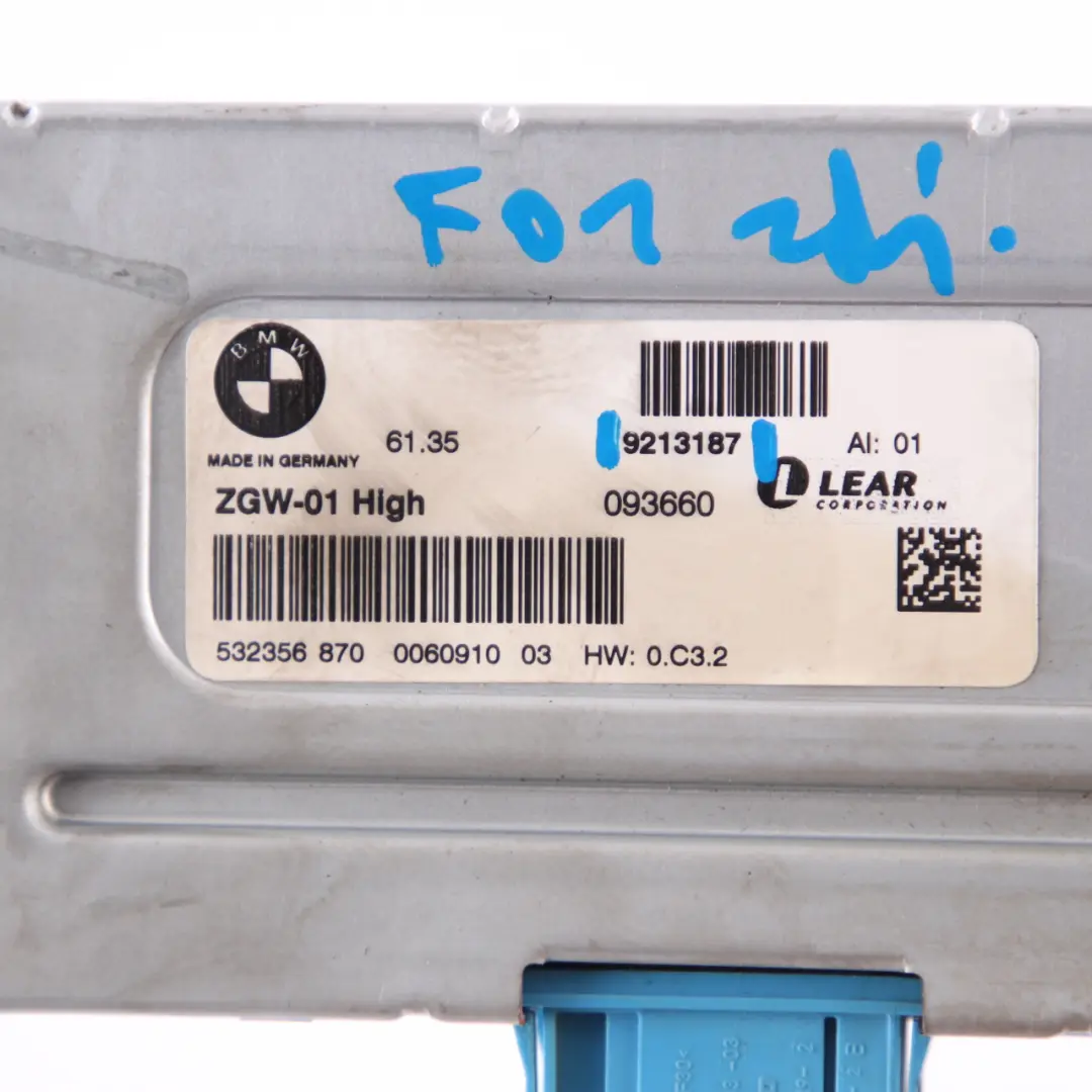 Unité contrôle carrosserie BMW F10 F11 F12 Module ZGW-01 Portail central pour à propos du numéro de pièce 9213187 Unité contrôle carrosserie BMW F10 F11 F12 Module ZGW-01 Portail central - SKU 9213187 - Numéro de pièce 9213187