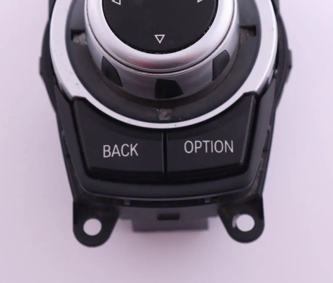 iDRIVE Controller Unit Knob Switch to BMW Z4 E89 with Part number 9213313 BMW Z4 E89 iDRIVE Controller Unit Knob Switch - SKU 9213313 - Part number 9213313