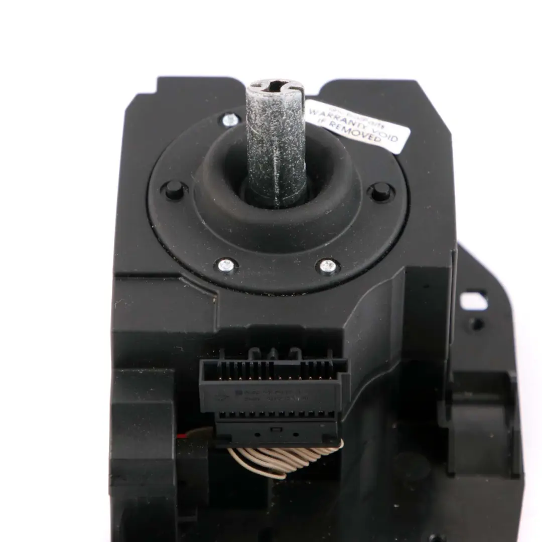 Steptronic Selector BMW E60 E61 E63 LCI Gear Knob Shifting Module Unit to with Part number 9213650 Steptronic Selector BMW E60 E61 E63 LCI Gear Knob Shifting Module Unit - SKU 9213650 - Part number 9213650