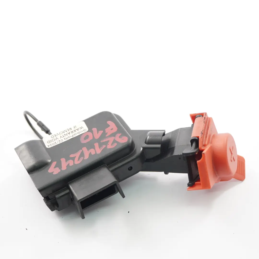 Batterie B Compartiment Moteur Point Terminal pour BMW F10 F11 à propos du numéro de pièce 9214243 BMW F10 F11 Batterie B Compartiment Moteur Point Terminal - SKU 9214243 - Numéro de pièce 9214243
