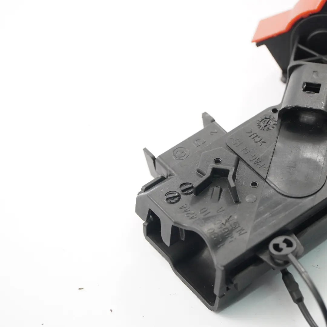 Batteria B Vano Motore Punto Terminale per BMW F10 F11 con numero di parte 9214243 BMW F10 F11 Batteria B Vano Motore Punto Terminale - SKU 9214243 - Numero di parte 9214243