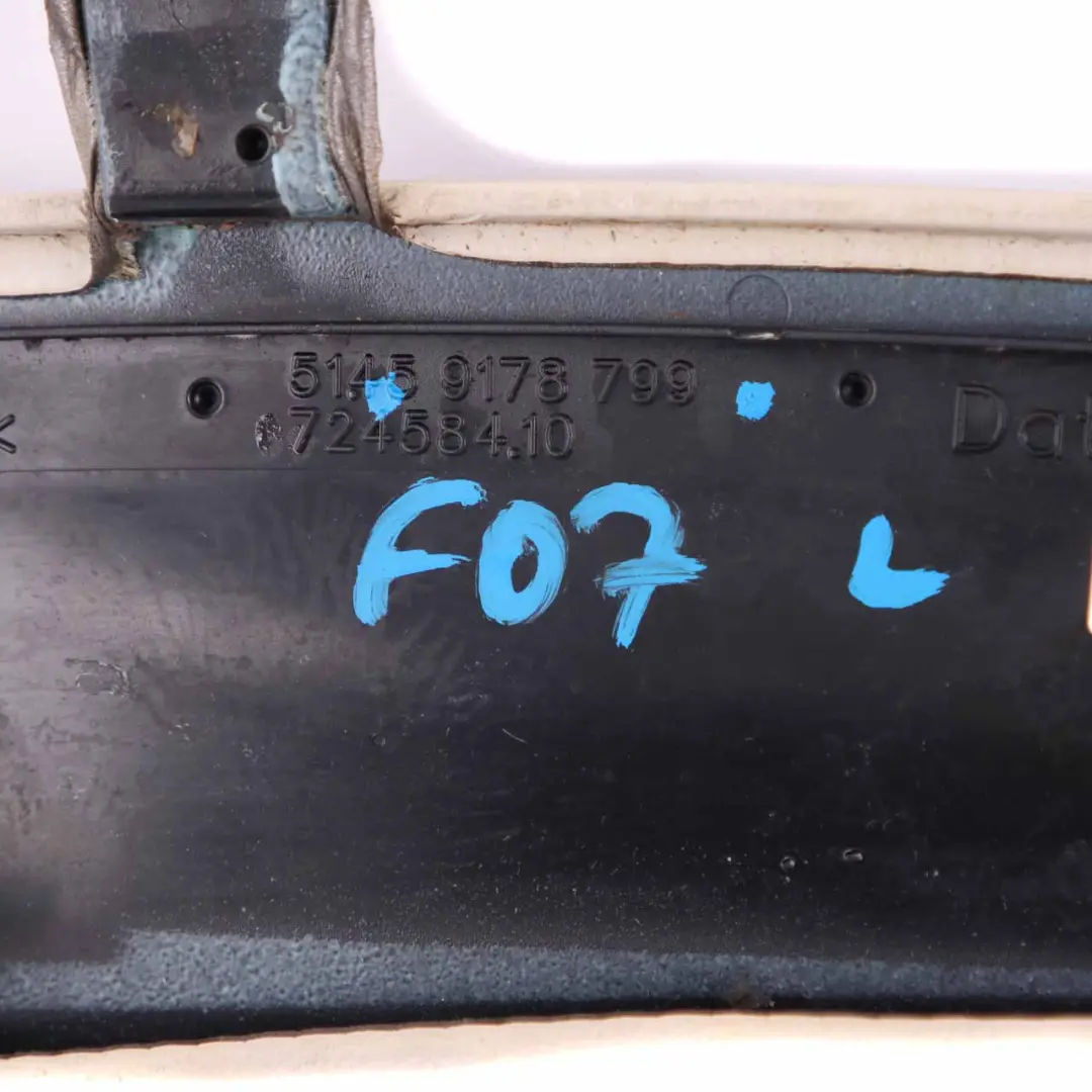 Centre Console Trim BMW F07 Left N/S Cover Strip Elfenbeinweiss 9178799 to with Part number 9214821 Centre Console Trim BMW F07 Left N/S Cover Strip Elfenbeinweiss 9178799 - SKU 9214821 - Part number 9214821