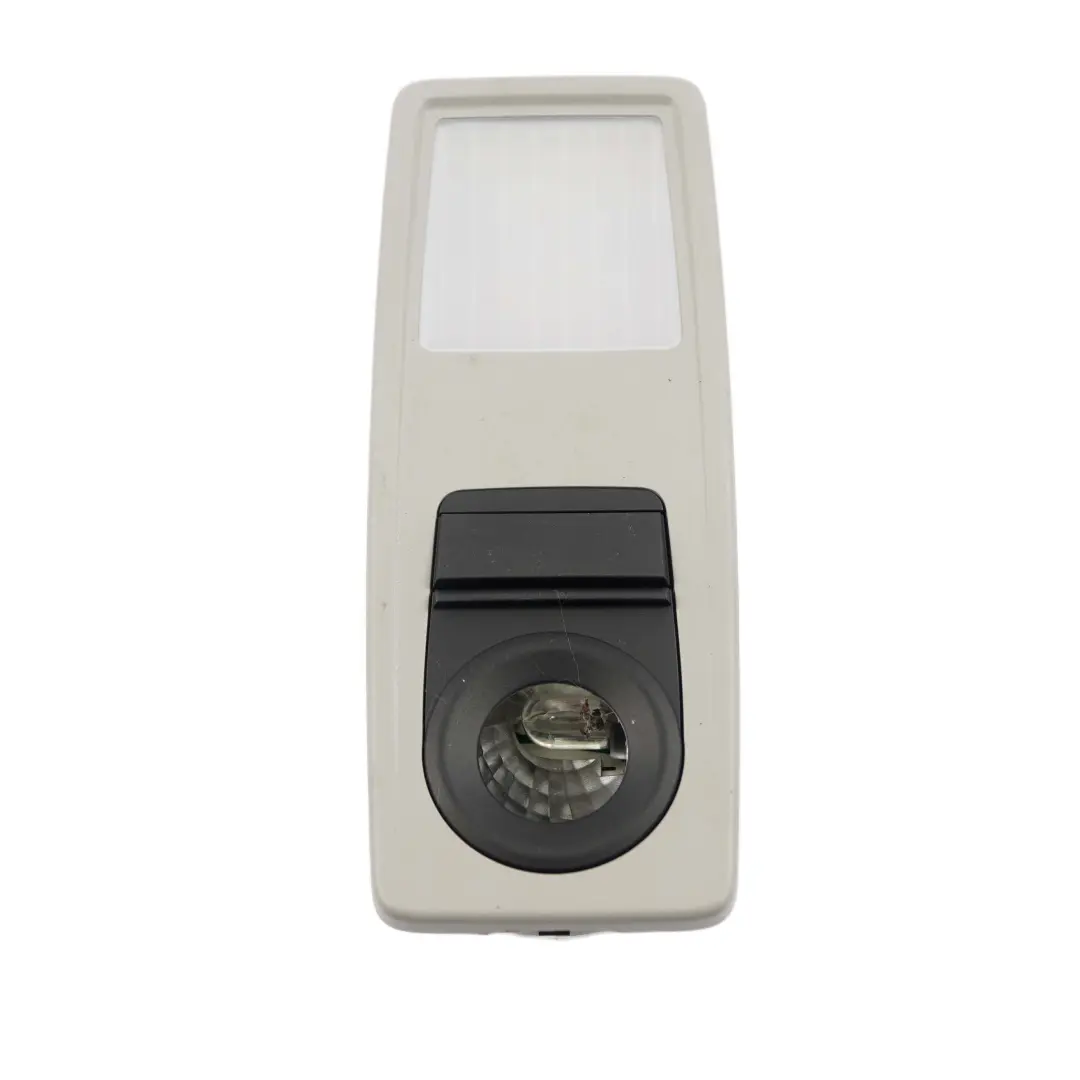 Lampka Kabiny Tylna Tył Prawa do BMW E84 o numerze 9215612 BMW E84 Lampka Kabiny Tylna Tył Prawa - SKU 9215612 - Numer Części 9215612