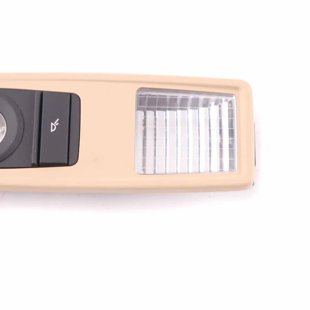 Lampe lecture Intérieure Arrière Droite Savannabeige pour BMW F11 X3 F25 à propos du numéro de pièce 9215622 BMW F11 X3 F25 Lampe lecture Intérieure Arrière Droite Savannabeige - SKU 9215622 - Numéro de pièce 9215622