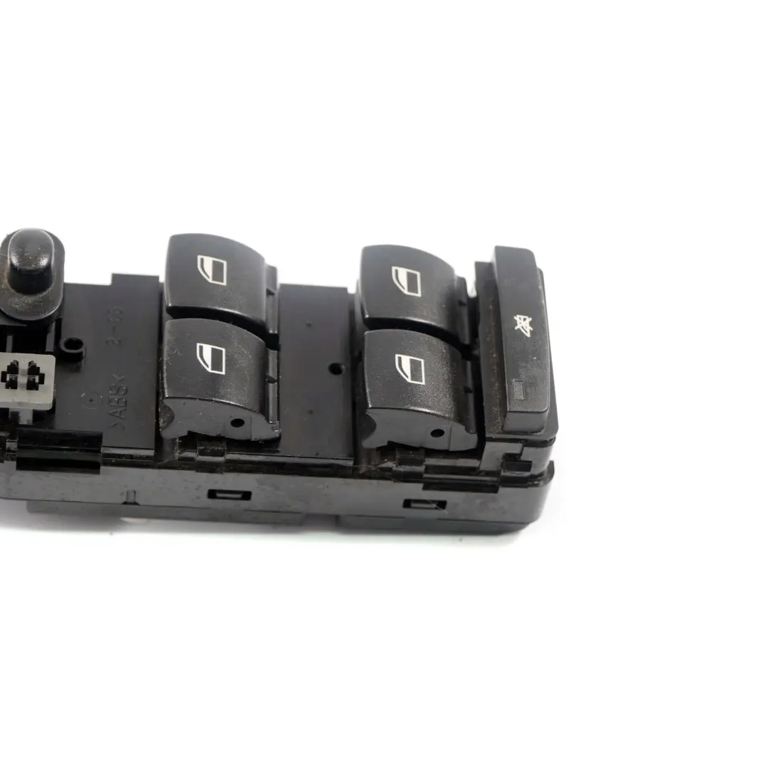 Unidad Control Interruptor Elevalunas Lateral Conductor BMW E84 para con número de pieza 9216047 Unidad Control Interruptor Elevalunas Lateral Conductor BMW E84 - SKU 9216047-1 - Número de pieza 9216047