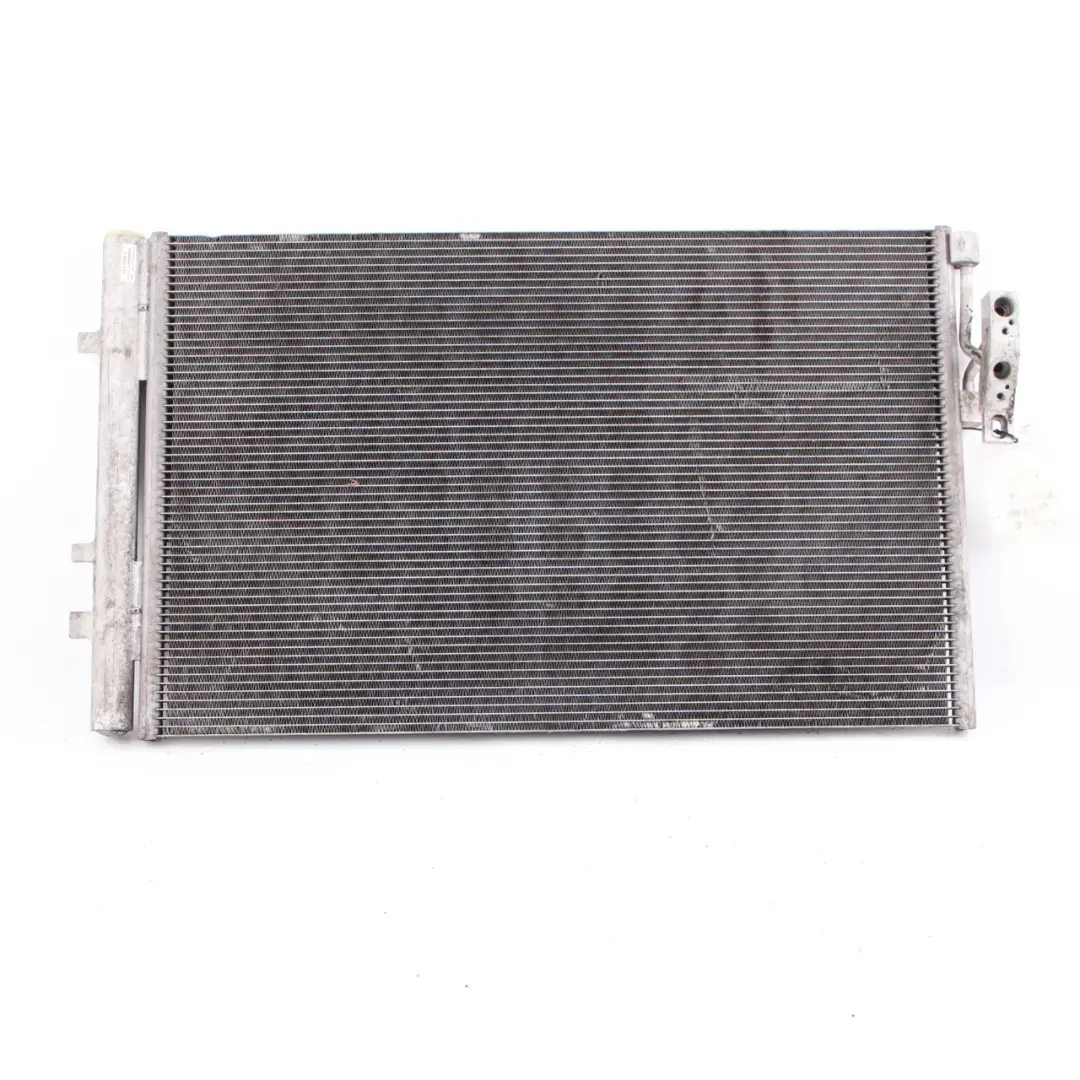Aire Acondicionado Refrigeración Radiador A/C A1695001254 para Mercedes W169 con número de pieza 9216143 Mercedes W169 Aire Acondicionado Refrigeración Radiador A/C A1695001254 - SKU 9216143 - Número de pieza 9216143