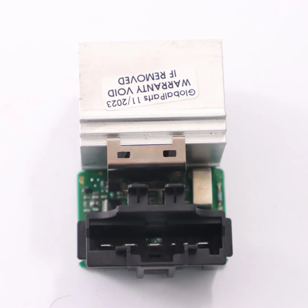 Rezystor Dmuchawy Tył Valeo do BMW F01 F10 F11 o numerze 9216335 BMW F01 F10 F11 Rezystor Dmuchawy Tył Valeo - SKU 9216335-1 - Numer Części 9216335