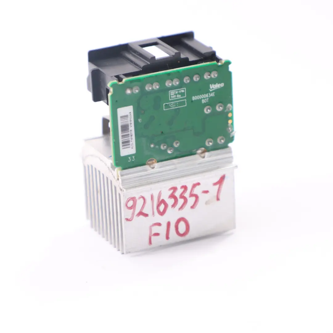 Resistencia ventilador motor soplador calefactor trasero para BMW F01 F10 F11 con número de pieza 9216335 BMW F01 F10 F11 Resistencia ventilador motor soplador calefactor trasero - SKU 9216335-1 - Número de pieza 9216335