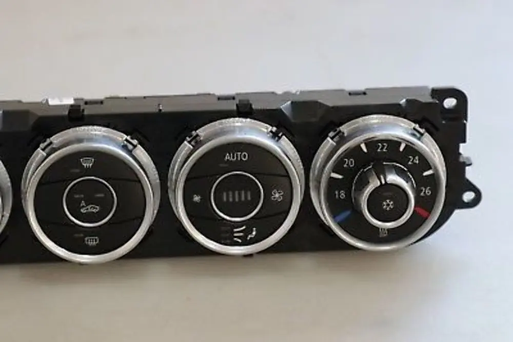 A/C Air Conditioning Control to BMW Z4 Series E89 Cabrio Roadster Automatic with Part number 9216419 BMW Z4 Series E89 Cabrio Roadster Automatic A/C Air Conditioning Control - SKU 9216419 - Part number 9216419