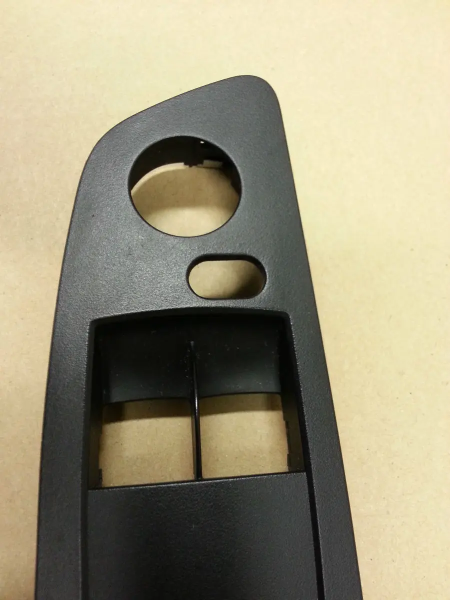BMW 1 SERIES E87 Black Trim Switch window lifter driver's side right - SKU 9217240 - Part number 61319217240