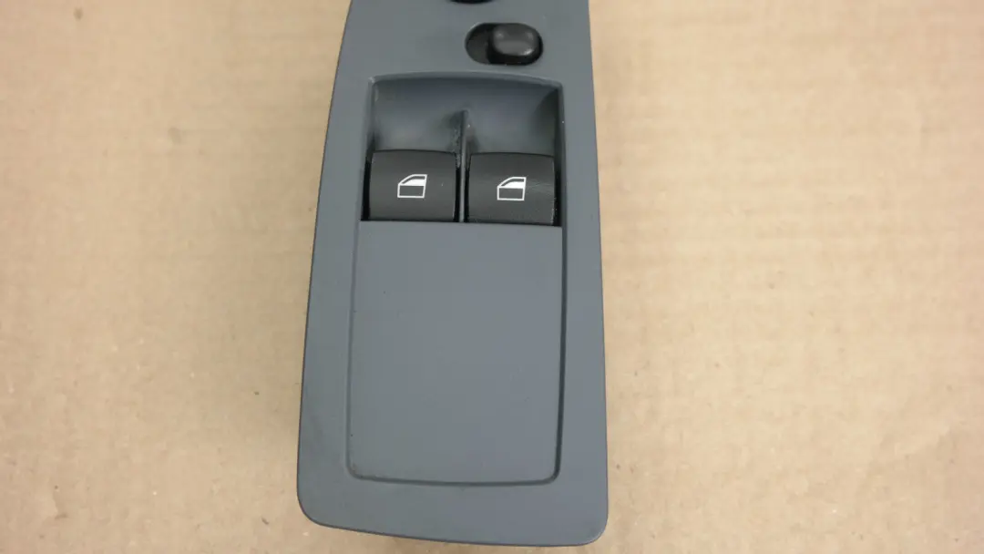 Switch window lifter driver's side grau grey to BMW 1 Series E87 with Part number 6970194 BMW 1 Series E87 Switch window lifter driver's side grau grey - SKU 9217267 - Part number 6970194