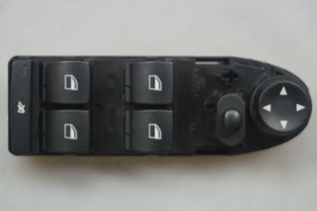  Fensterheber Schalter Panel BMW E90 E91 Heber Fahrerseite Rechts Memory 9132143 - SKU 9217338 - Teilenummer 9217338