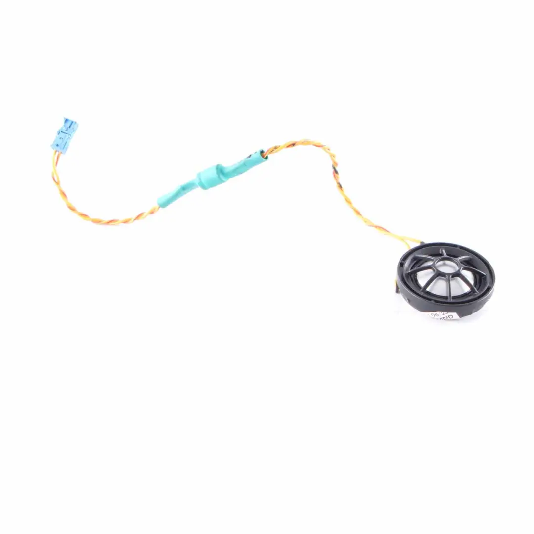 HiFi Loudspeaker Tweeter Logic7 L7 to BMW E81 E88 E92 E93 with Part number 9217910 BMW E81 E88 E92 E93 HiFi Loudspeaker Tweeter Logic7 L7 - SKU 9217910 - Part number 9217910