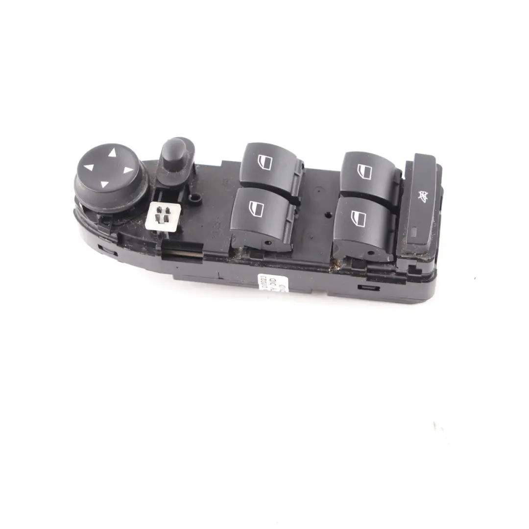 Interruptor Elevalunas Control Plegado Eléctrico Lado Conductor para BMW E70 E71 con número de pieza 9218043 BMW E70 E71 Interruptor Elevalunas Control Plegado Eléctrico Lado Conductor - SKU 9218043 - Número de pieza 9218043