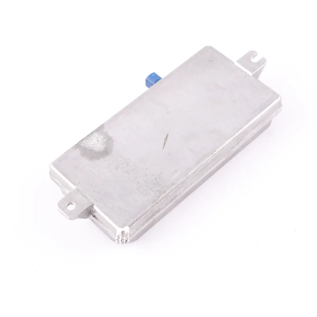 Camera Module BMW F01 F10 F20 F30 F32 Reversing Rear View Control Unit to with Part number 9218198 Camera Module BMW F01 F10 F20 F30 F32 Reversing Rear View Control Unit - SKU 9218198 - Part number 9218198