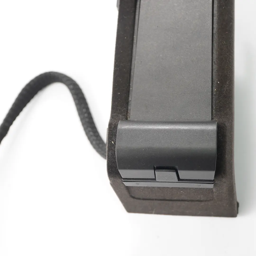 Uchwyt na telefon Konsoli Środkowej do BMW F13 F12 o numerze 9218782 BMW F13 F12 Uchwyt na telefon Konsoli Środkowej - SKU 9218782 - Numer Części 9218782