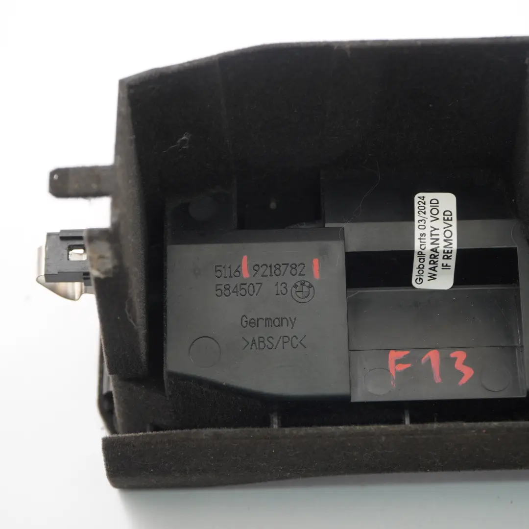 Uchwyt na telefon Konsoli Środkowej do BMW F13 F12 o numerze 9218782 BMW F13 F12 Uchwyt na telefon Konsoli Środkowej - SKU 9218782 - Numer Części 9218782